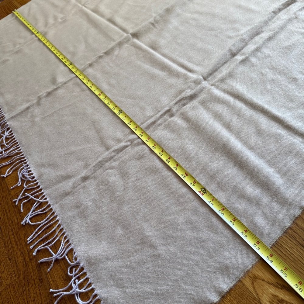 Alicia Adams baby Alpaca cost lightweight throw blanket - Picture 5 of 8